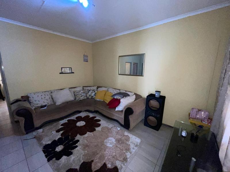 2 Bedroom Property for Sale in Bult West North West
